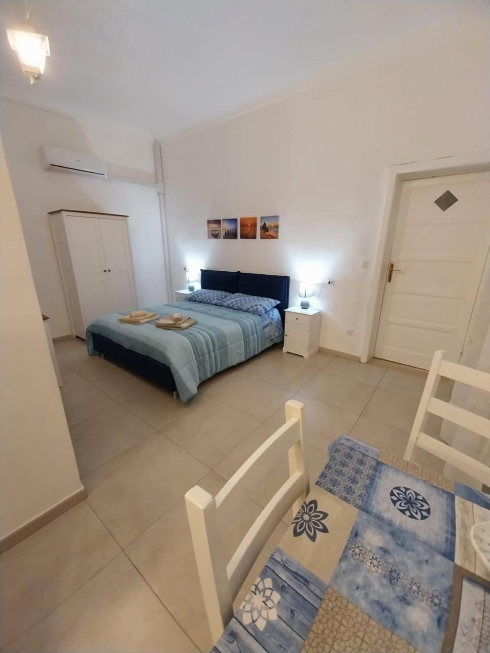 On The Road Bed and Breakfast Telti Exterior foto
